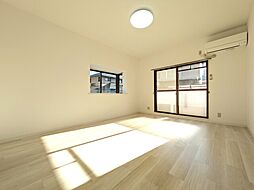 サンシャイン久米 105 1階1DKのリビング/ダイニング