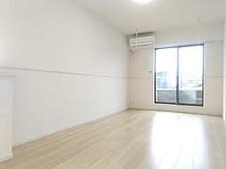 メゾン・アリエッタ 205 2階1LDKのリビング/ダイニング