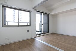 伊予鉄道本町線 本町五丁目駅 徒歩2分の賃貸マンション 4階1LDKのリビング/ダイニング