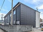 建築中