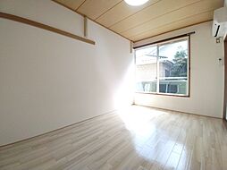 コーポ岩崎 102 1階ワンルームのリビング/ダイニング