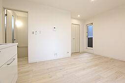 伊予鉄道郡中線 郡中駅 徒歩4分の賃貸アパート 2階1LDKのリビング/ダイニング