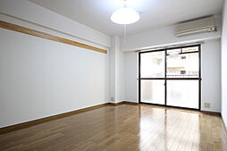 伊予鉄道環状線(JR松山駅経由) 萱町六丁目駅 徒歩5分の賃貸マンション 3階1Kのリビング/ダイニング