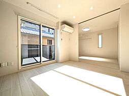 グレイス北持田 303 3階1LDKのリビング/ダイニング