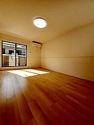 伊予鉄道郡中線 土居田駅 徒歩13分の賃貸アパート 2階1LDKのリビング/ダイニング