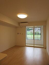 JR予讃線 伊予市駅 徒歩13分の賃貸アパート 1階1LDKのリビング/ダイニング