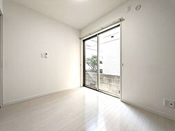 JR予讃線 堀江駅 徒歩13分の賃貸アパート 1階1LDKのリビング/ダイニング