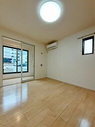 伊予鉄道本町線 本町三丁目駅 徒歩4分の賃貸アパート 1階1LDKのリビング/ダイニング