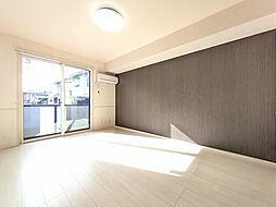 伊予鉄道郡中線 鎌田駅 徒歩3分の賃貸アパート 1階1LDKのリビング/ダイニング