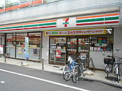セブンイレブン東久留米駅北口店まで800ｍ