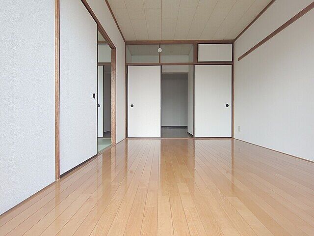 寝室