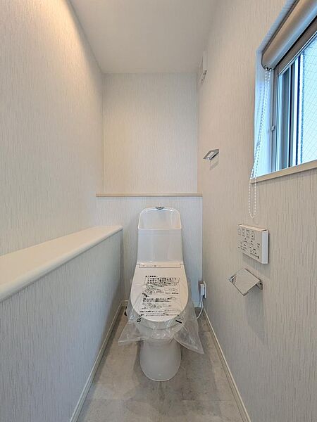 トイレを拡大表示