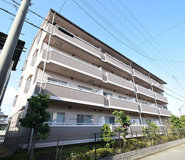4 / 15