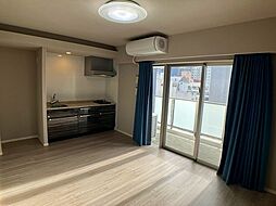 沖縄都市モノレール 県庁前駅 徒歩3分の賃貸マンション 7階1LDKのリビング/ダイニング