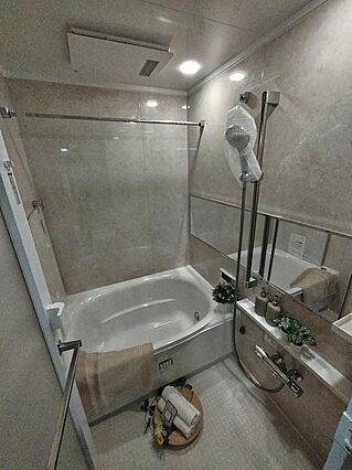 写真内の家具備...