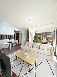 ファスティーナ植田 1402