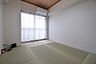 寝室：畳のお部屋は落ち着きますね★