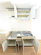 キッチンの収納スペースです★