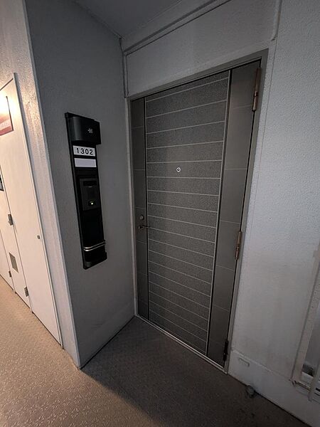 玄関を拡大表示