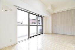 ジェネラーダ 203 2階1LDKのリビング/ダイニング