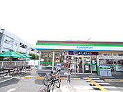 コンビニ