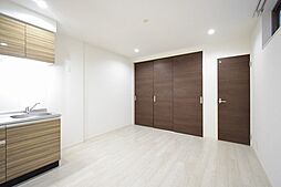 セレーノテラス七道 102 1階1LDKのリビング/ダイニング