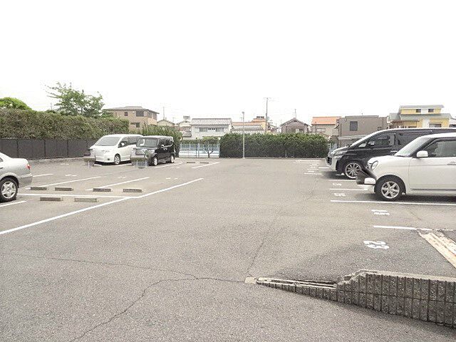 4 / 4