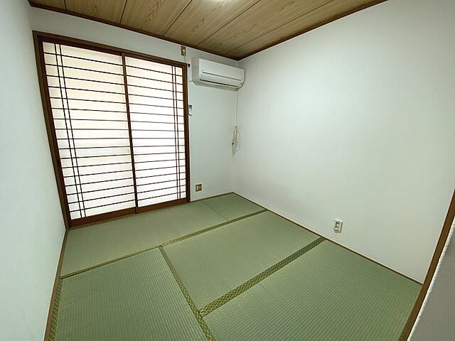 寝室