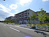 周辺：浦安市立高洲中学校（880m）