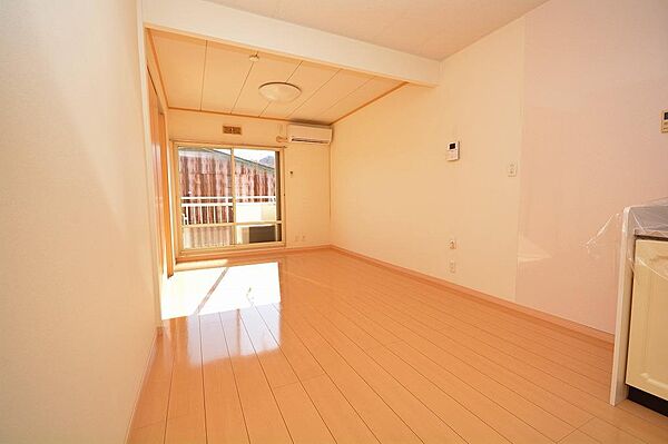apartment 群馬県桐生市広沢町間ノ島200-12
広沢町間ノ島の賃貸情報を見る
物件地図