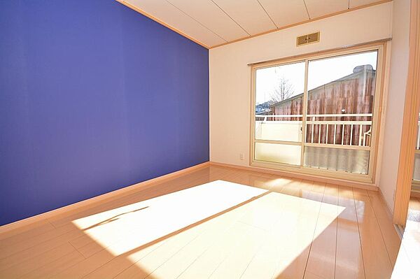 apartment 群馬県桐生市広沢町間ノ島200-12
広沢町間ノ島の賃貸情報を見る
物件地図