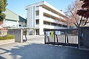 桐生市立境野中学校(522m)