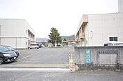 広沢小学校(1、710m)