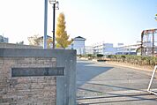桐生市立中央中学校(1、141m)