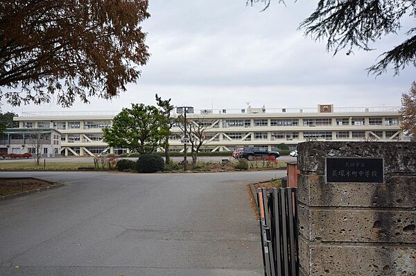 画像5:藪塚本町中学校(3、100m)