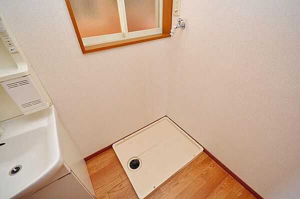 apartment 群馬県みどり市笠懸町鹿4262-21
笠懸町鹿の賃貸情報を見る
物件地図