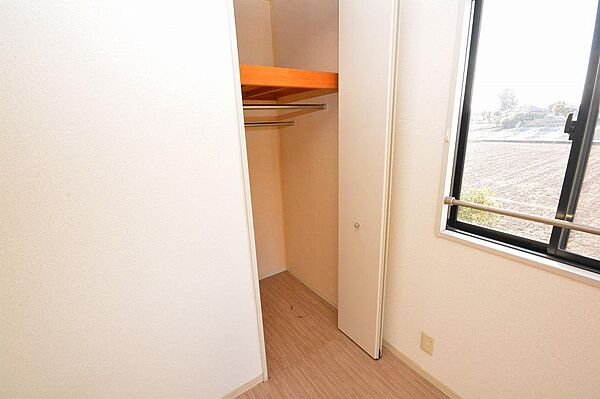 apartment 群馬県みどり市笠懸町鹿4004-1
笠懸町鹿の賃貸情報を見る
物件地図