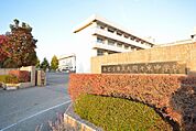 大間々東中学校(1、320m)