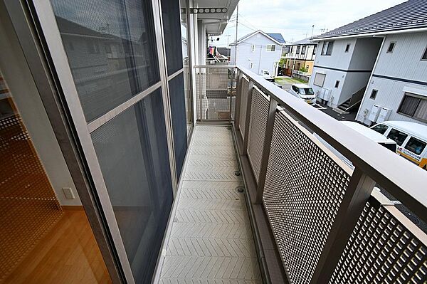 apartment 群馬県桐生市相生町2丁目1073-24
相生町の賃貸情報を見る
物件地図