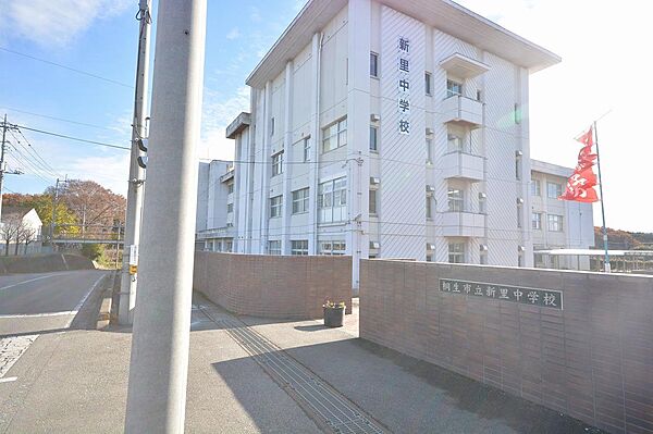apartment 群馬県桐生市新里町新川1380-106
新里町新川の賃貸情報を見る
物件地図
