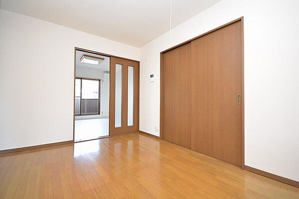 apartment 群馬県桐生市新里町新川3517-10
新里町新川の賃貸情報を見る
物件地図