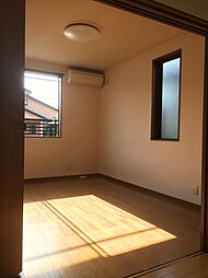 シャングリラ 201号 2階2DKのリビング/ダイニング