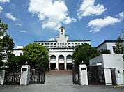 私立摂南大学薬学部（3107m）