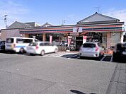 セブンイレブン名古屋野並2丁目店まで754m