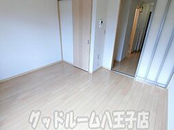 [居間] コンフォートヨコタの写真　お部屋探しはグッドルームへ
