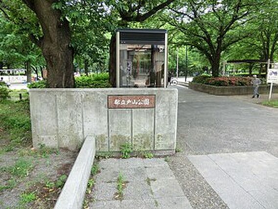 戸山公園