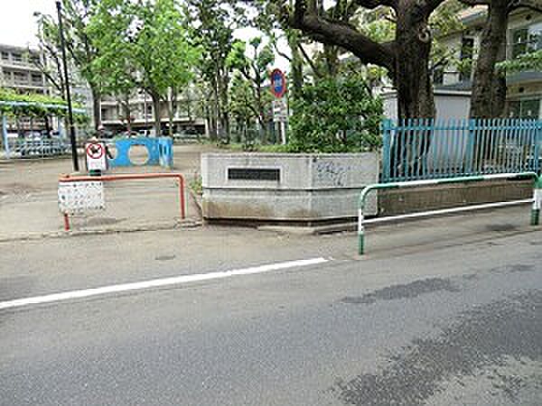 周辺 文京区本駒込5丁目