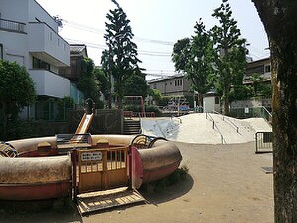 周辺を拡大表示