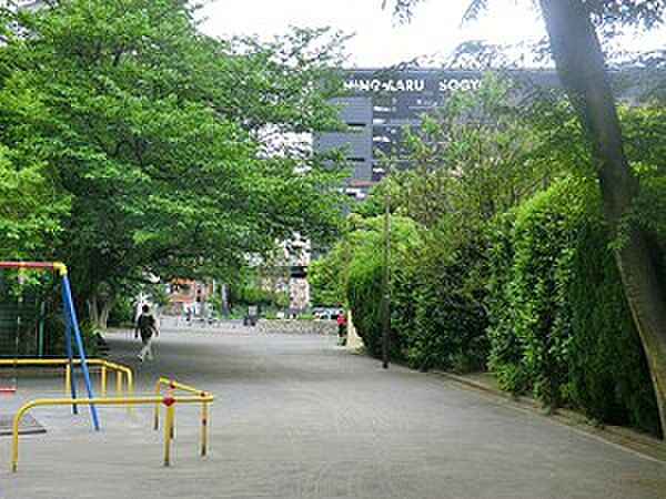 周辺を拡大表示