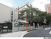 南山小学校